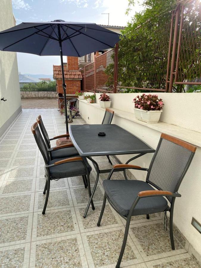 Apartmani Znaor Baška Voda Exteriér fotografie