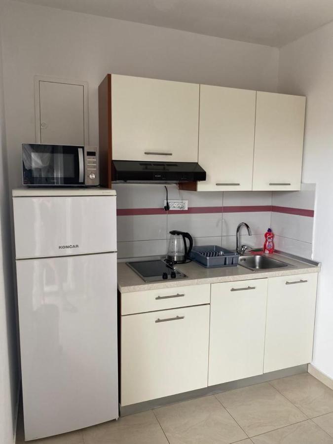 Apartmani Znaor Baška Voda Exteriér fotografie