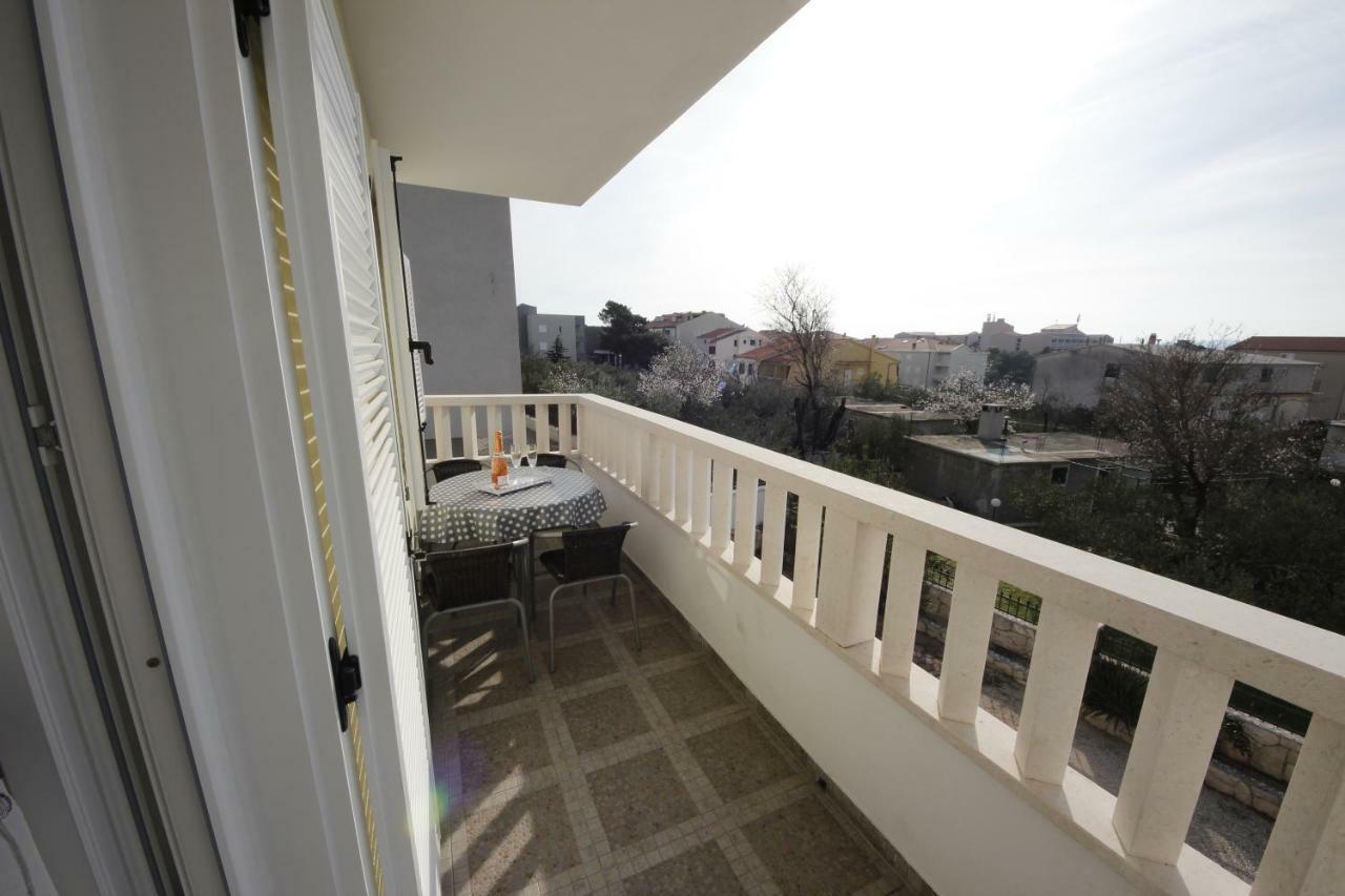 Apartmani Znaor Baška Voda Exteriér fotografie