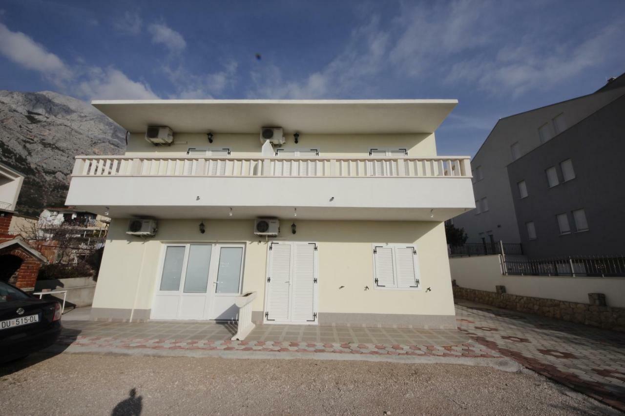 Apartmani Znaor Baška Voda Exteriér fotografie